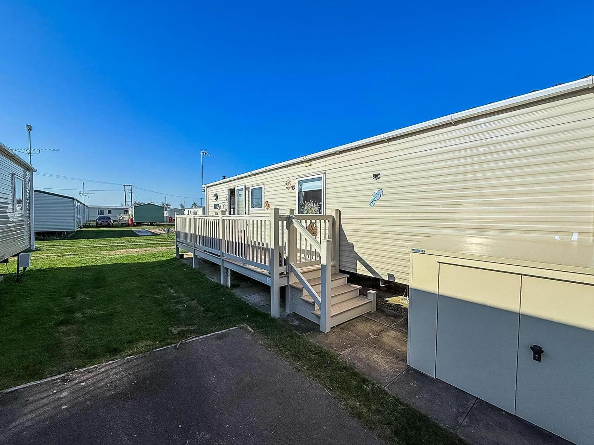 Lovely 6 Berth Caravan With Decking To The Side In Heacham Ref 21040E מראה חיצוני תמונה